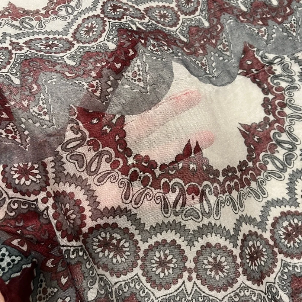 Scarf - Picture 3 of 8